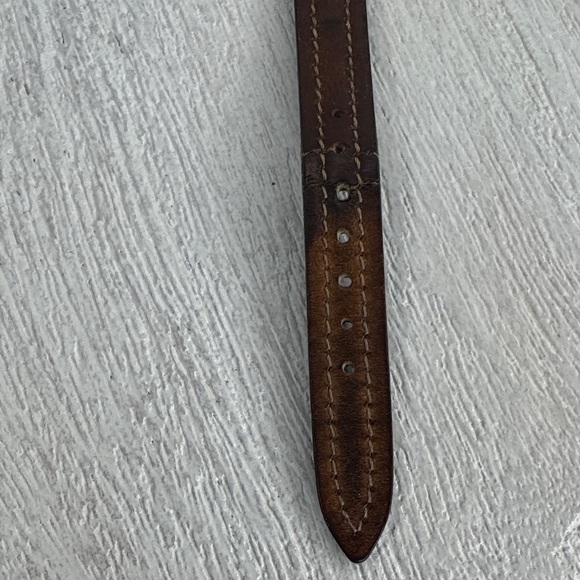 Seiko Gold and Black Women's Watch - Picture 5 of 8